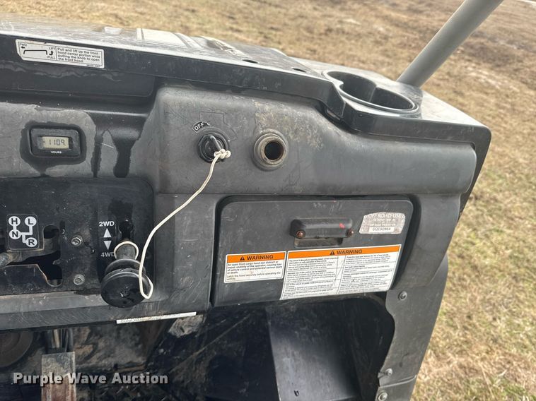 image for item DO0371 2012 Kawasaki Mule 4010 utility vehicle