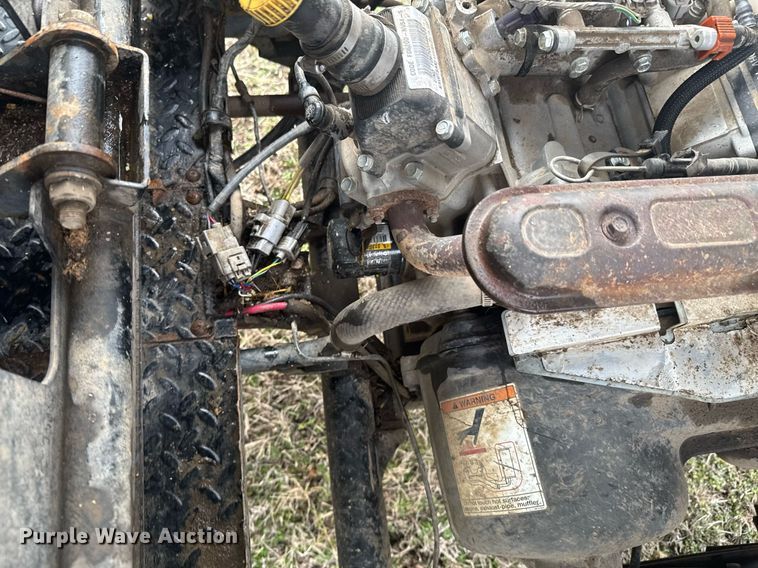 image for item DO0371 2012 Kawasaki Mule 4010 utility vehicle