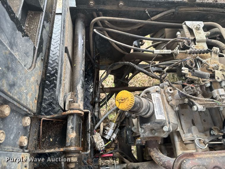 image for item DO0371 2012 Kawasaki Mule 4010 utility vehicle