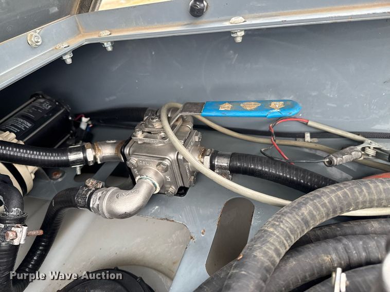 image for item DO0388 Thunder Creek DTT50 DEF transport tote