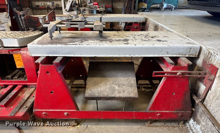 image for item DO0409 Beeline AA alignment machine