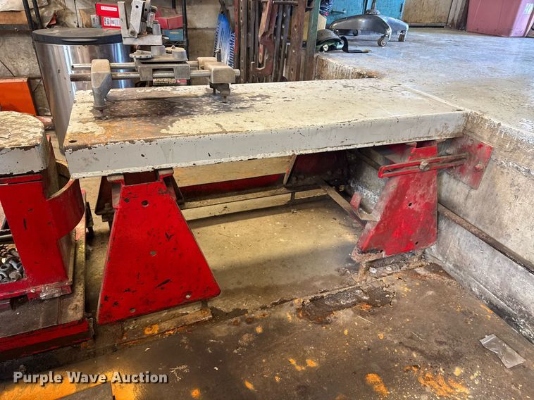 image for item DO0409 Beeline AA alignment machine