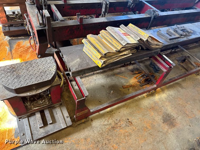 image for item DO0410 Beeline AA vehicle alignment machine