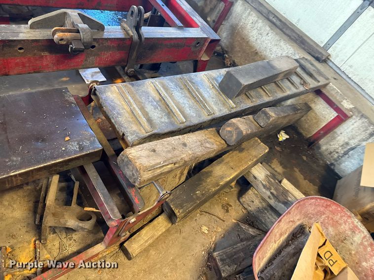 image for item DO0410 Beeline AA vehicle alignment machine