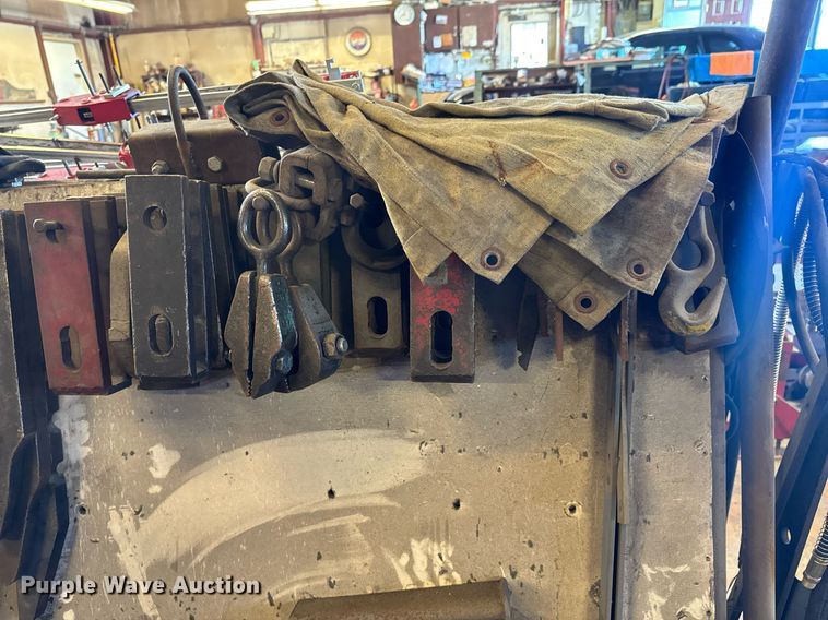 image for item DO0410 Beeline AA vehicle alignment machine