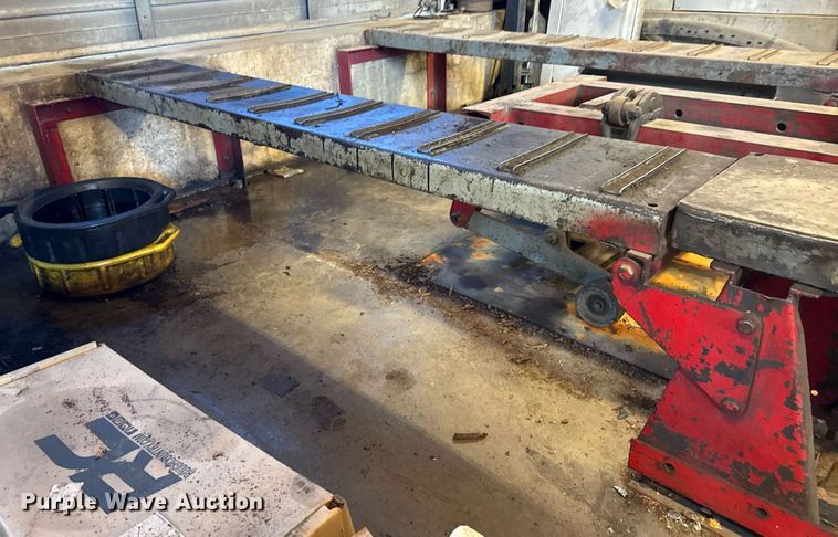 image for item DO0411 Bee Line AA vehicle alignment machine