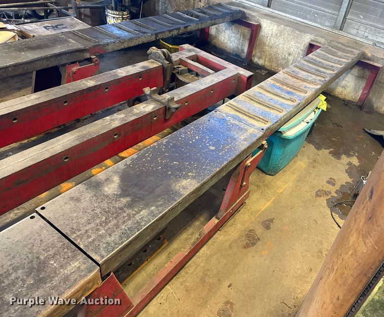 image for item DO0411 Bee Line AA vehicle alignment machine