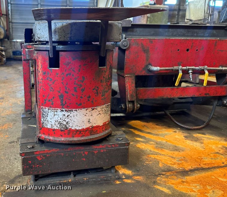 image for item DO0411 Bee Line AA vehicle alignment machine