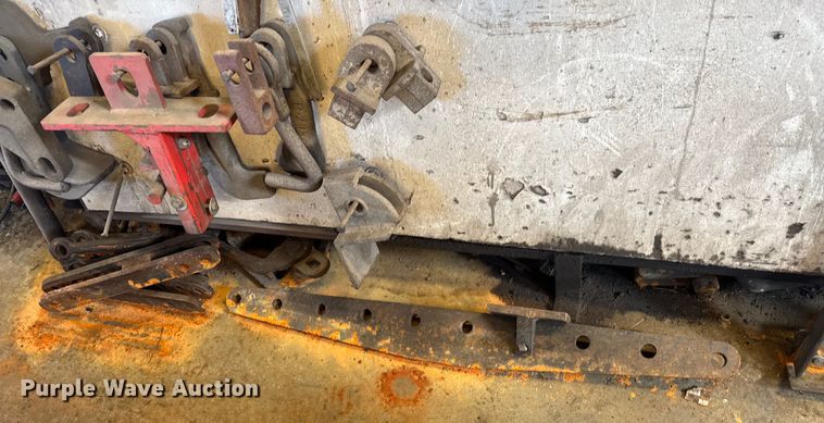 image for item DO0411 Bee Line AA vehicle alignment machine