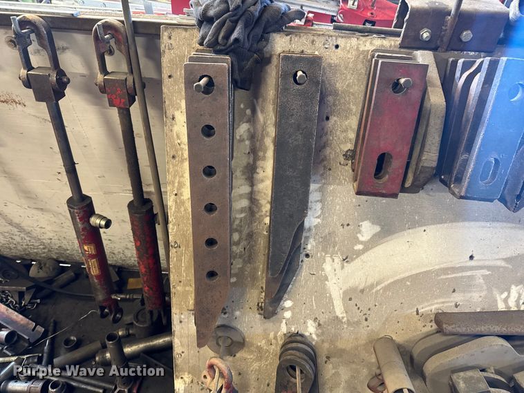 image for item DO0411 Bee Line AA vehicle alignment machine