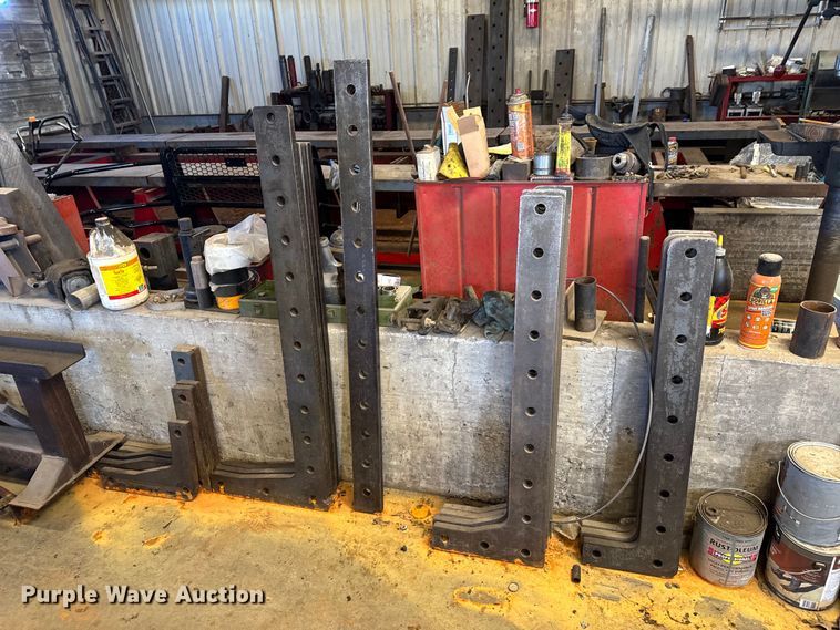 image for item DO0411 Bee Line AA vehicle alignment machine