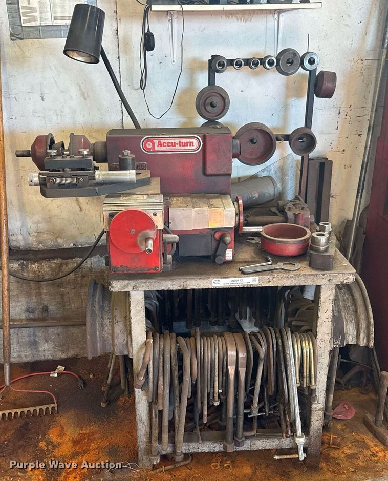 image for item DO0412 Accu-Turn 8922 brake lathe