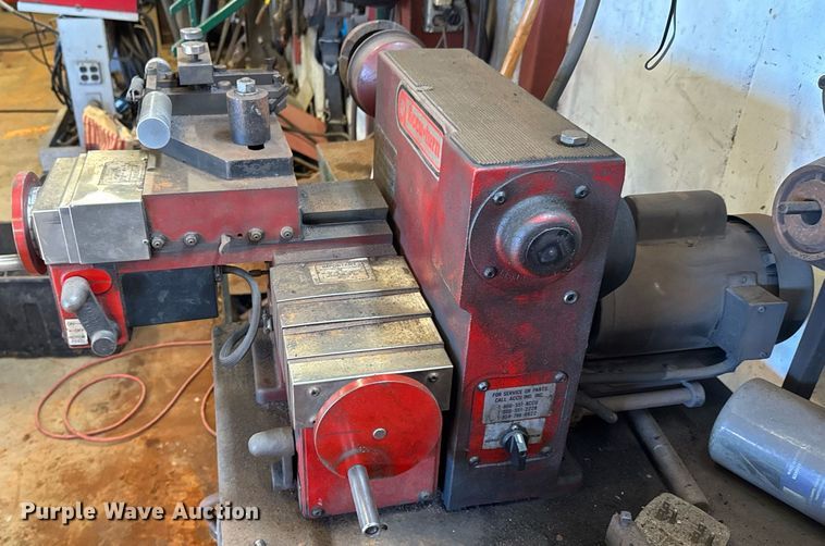 image for item DO0412 Accu-Turn 8922 brake lathe