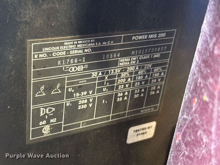 image for item DO0413 Lincoln Electric Power Mig 200 welder