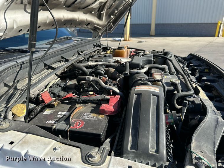 image for item DQ6586 2011 Ford F550 Super Duty bucket truck