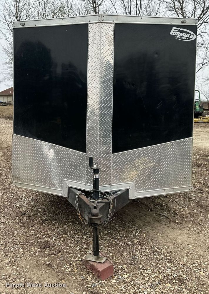 image for item DQ6631 2019 Formula enclosed cargo trailer