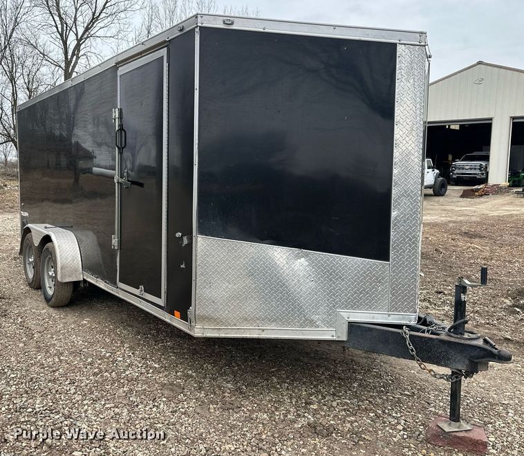 image for item DQ6631 2019 Formula enclosed cargo trailer