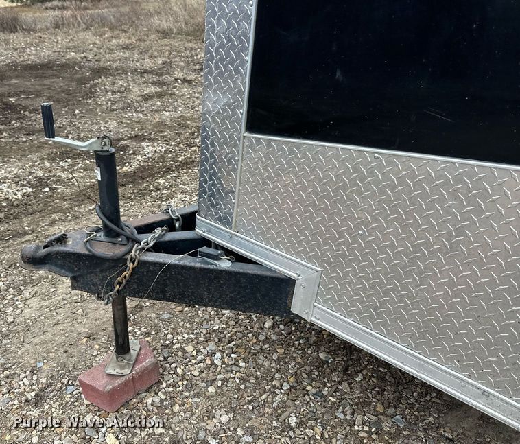 image for item DQ6631 2019 Formula enclosed cargo trailer