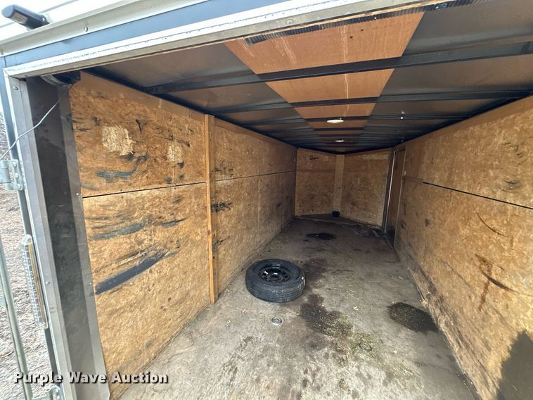 image for item DQ6631 2019 Formula enclosed cargo trailer