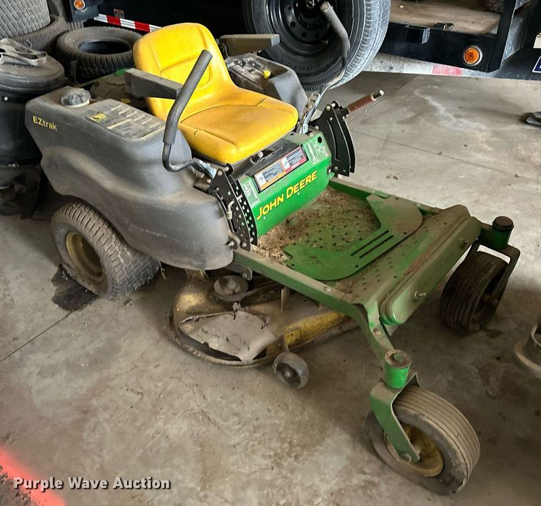 image for item DQ6632 (2) John Deere lawn mowers