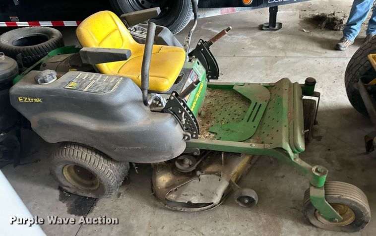 image for item DQ6632 (2) John Deere lawn mowers