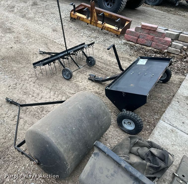 image for item DQ6633 Lawn equipment 