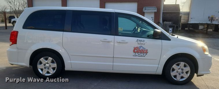 image for item DS5240 2013 Dodge Grand Caravan van