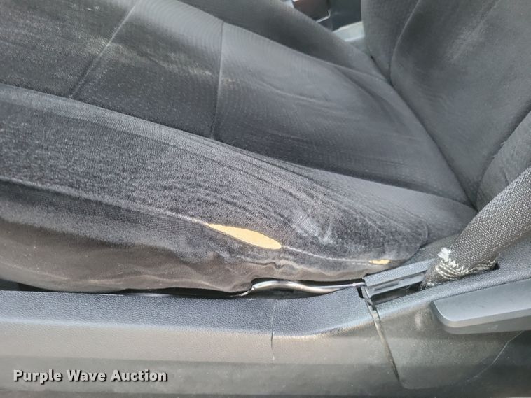 image for item DS5240 2013 Dodge Grand Caravan van