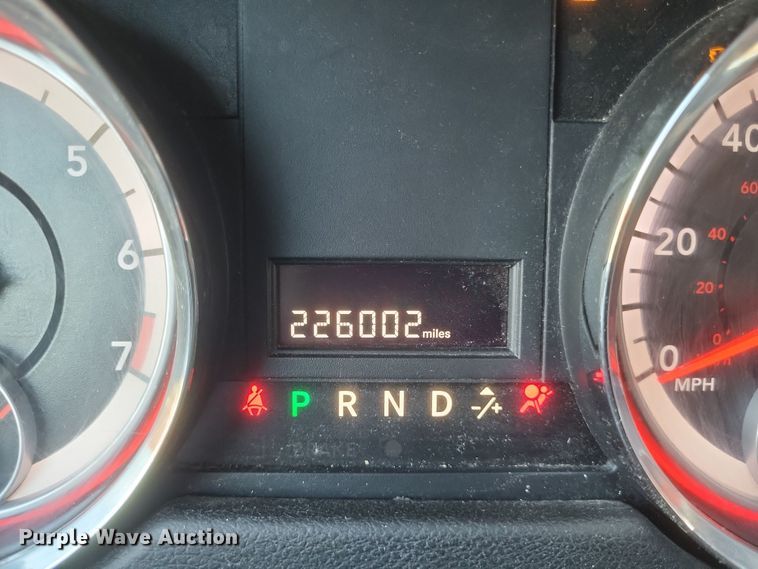 image for item DS5240 2013 Dodge Grand Caravan van