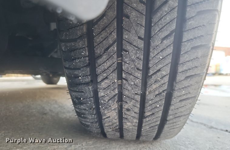 image for item DS5240 2013 Dodge Grand Caravan van