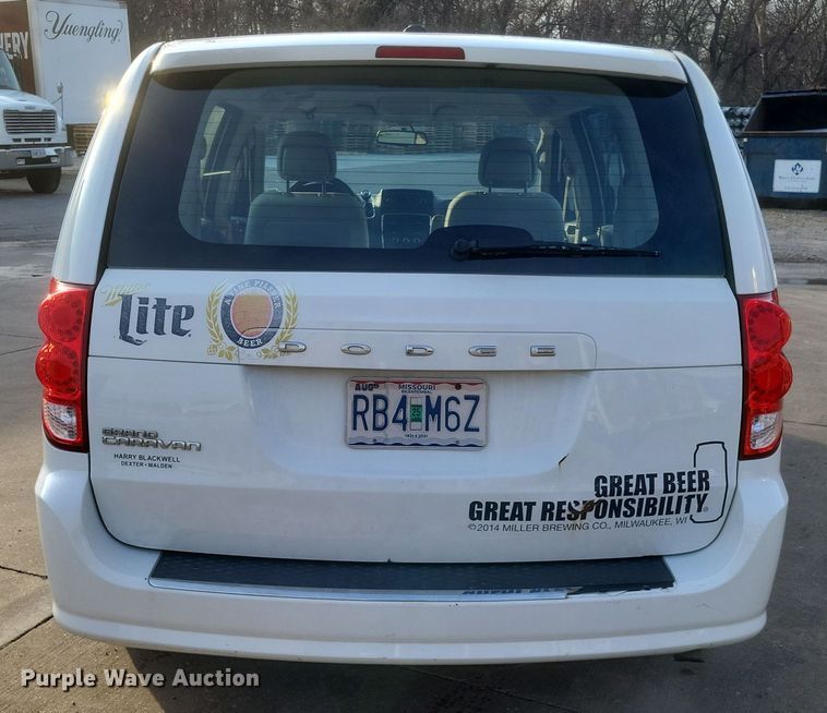 image for item DS5241 2015 Dodge Grand Caravan van
