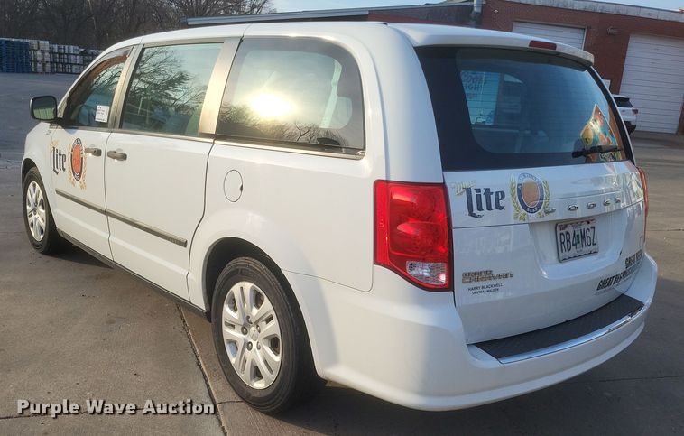 image for item DS5241 2015 Dodge Grand Caravan van