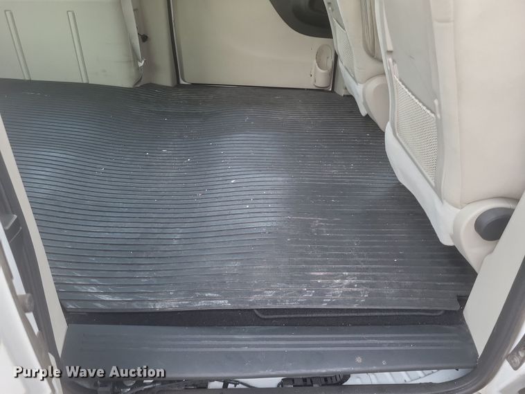 image for item DS5241 2015 Dodge Grand Caravan van