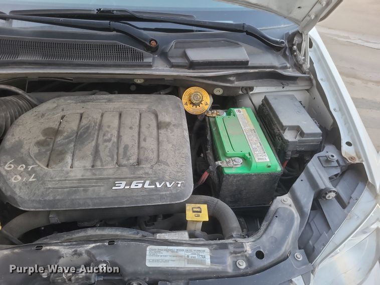 image for item DS5241 2015 Dodge Grand Caravan van