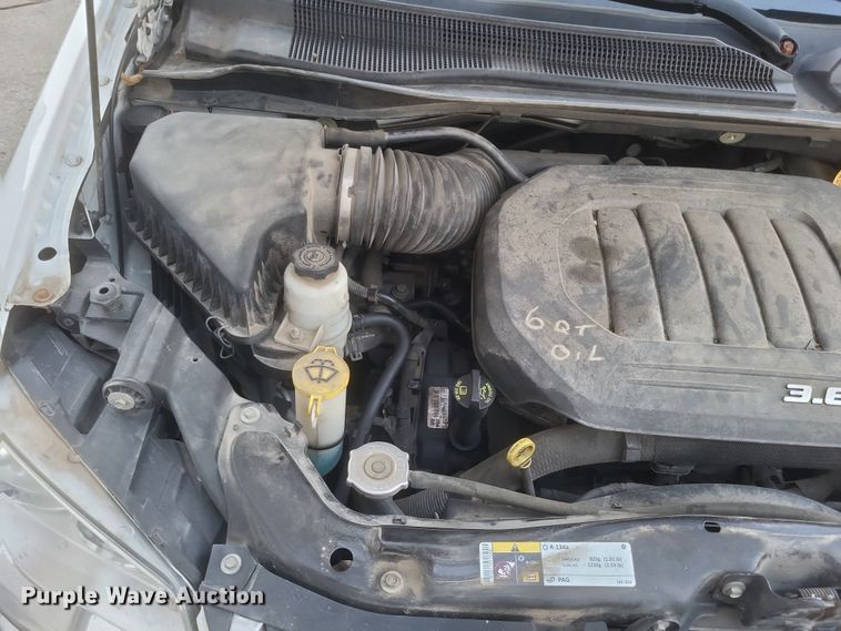 image for item DS5241 2015 Dodge Grand Caravan van