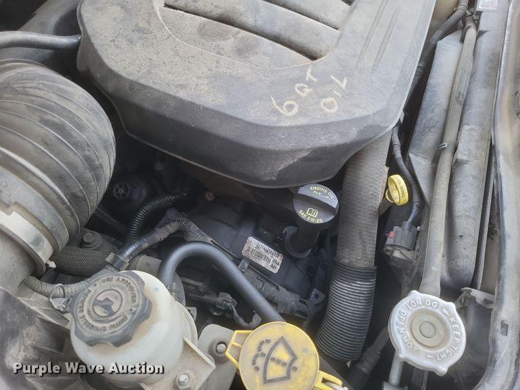 image for item DS5241 2015 Dodge Grand Caravan van