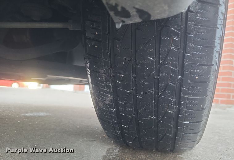 image for item DS5241 2015 Dodge Grand Caravan van