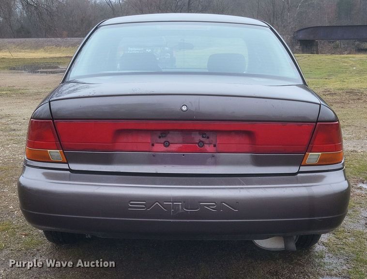 image for item DS5242 1999 Saturn SL 