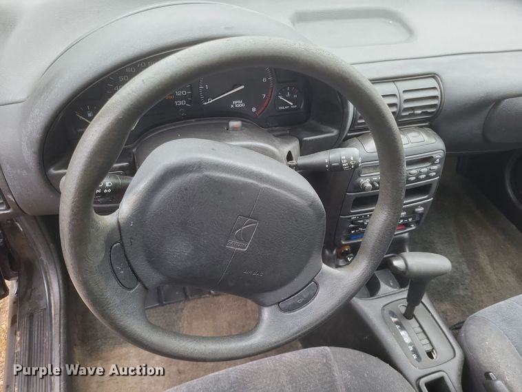 image for item DS5242 1999 Saturn SL 