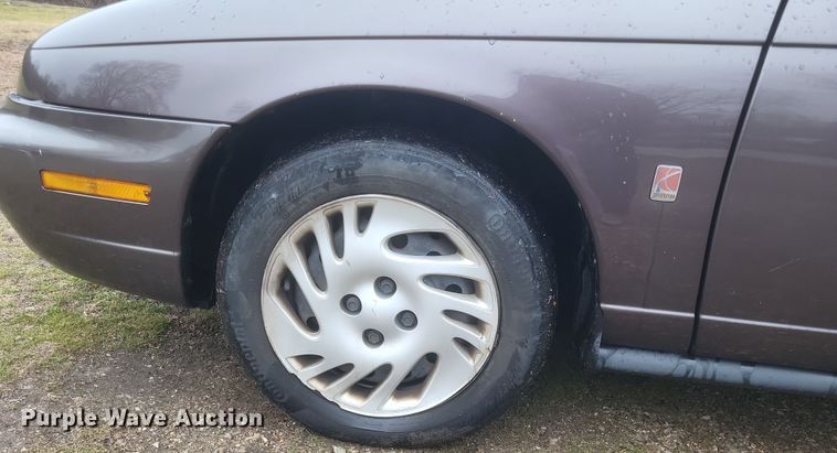 image for item DS5242 1999 Saturn SL 