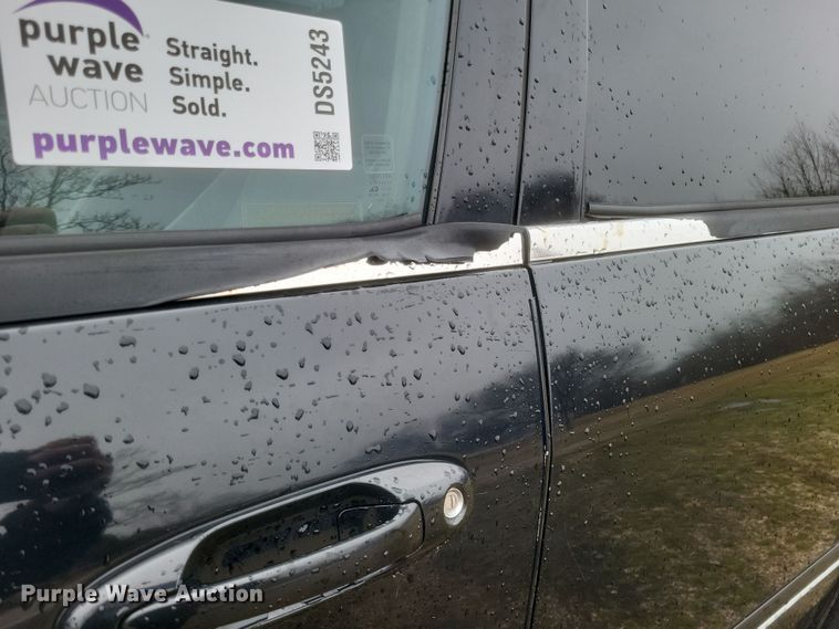 image for item DS5243 2005 Toyota Sequoia SUV