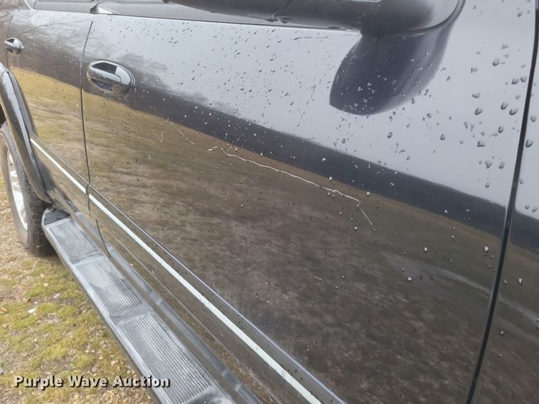 image for item DS5243 2005 Toyota Sequoia SUV