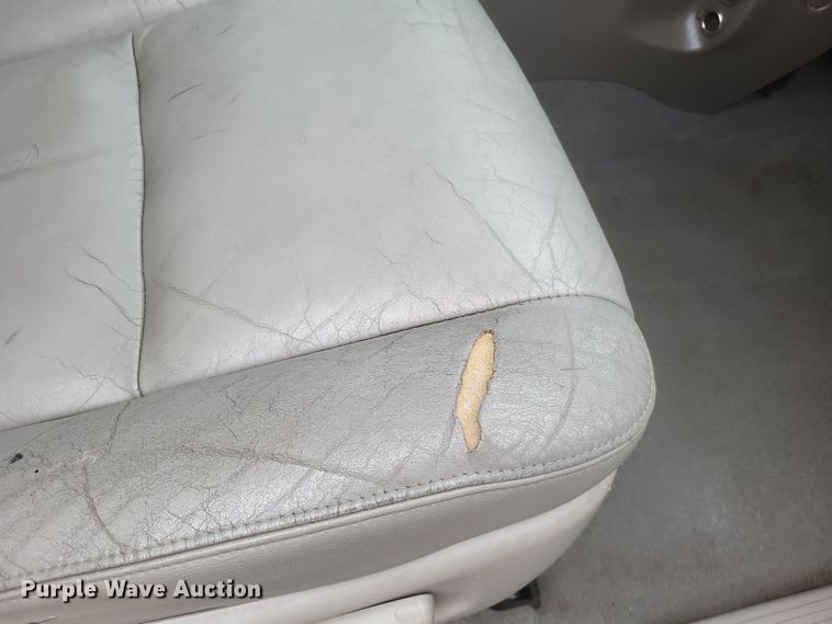 image for item DS5243 2005 Toyota Sequoia SUV