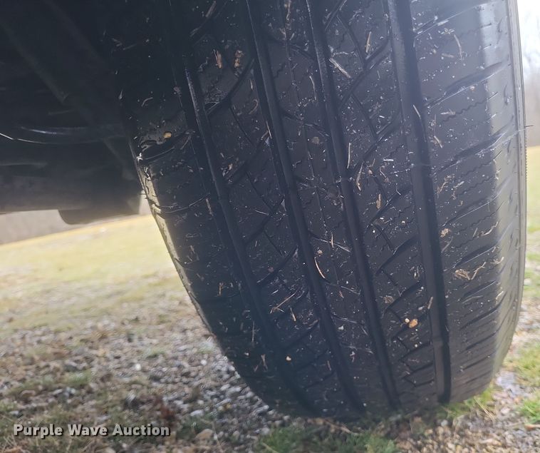 image for item DS5243 2005 Toyota Sequoia SUV