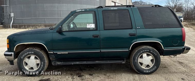 image for item DT0534 1995 GMC Yukon SLE SUV