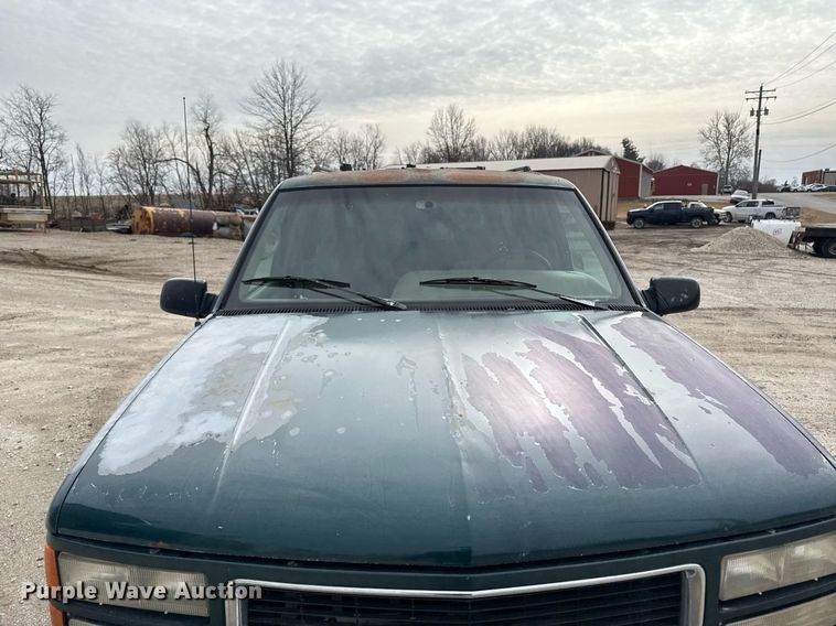 image for item DT0534 1995 GMC Yukon SLE SUV