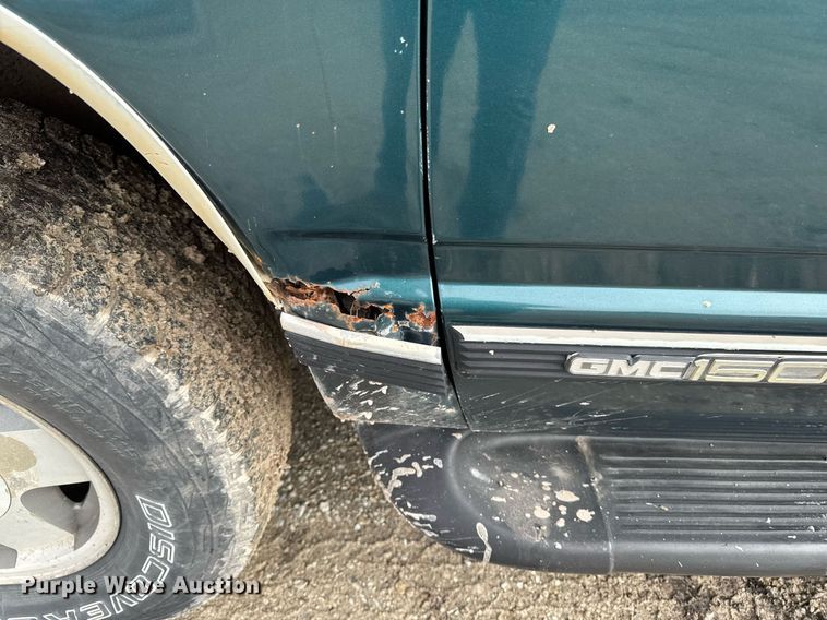 image for item DT0534 1995 GMC Yukon SLE SUV