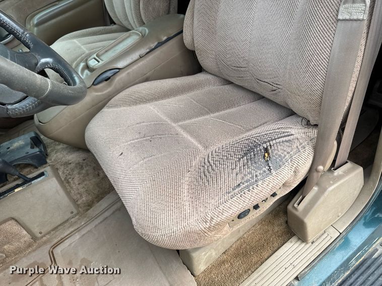 image for item DT0534 1995 GMC Yukon SLE SUV