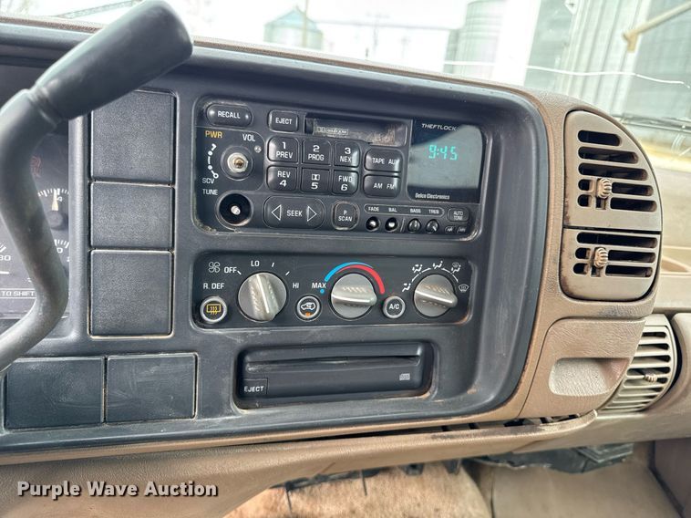 image for item DT0534 1995 GMC Yukon SLE SUV