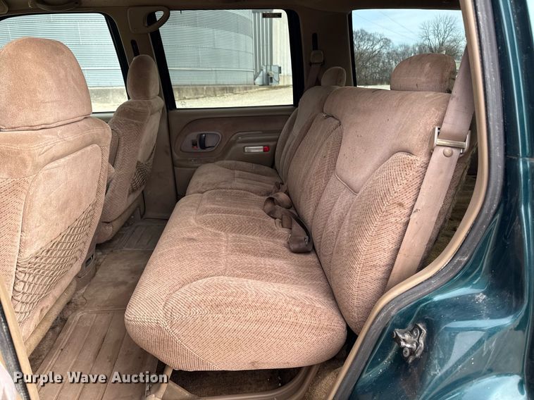 image for item DT0534 1995 GMC Yukon SLE SUV